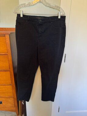 Chico Pants - Size 10 Regular